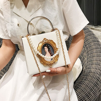 Fashion Box Evening Bag Diamond Clutch Bag Beauty Girl Pearl Luxury Handbag Banquet Party Metal HandlePurse Women's Shoulder Bag