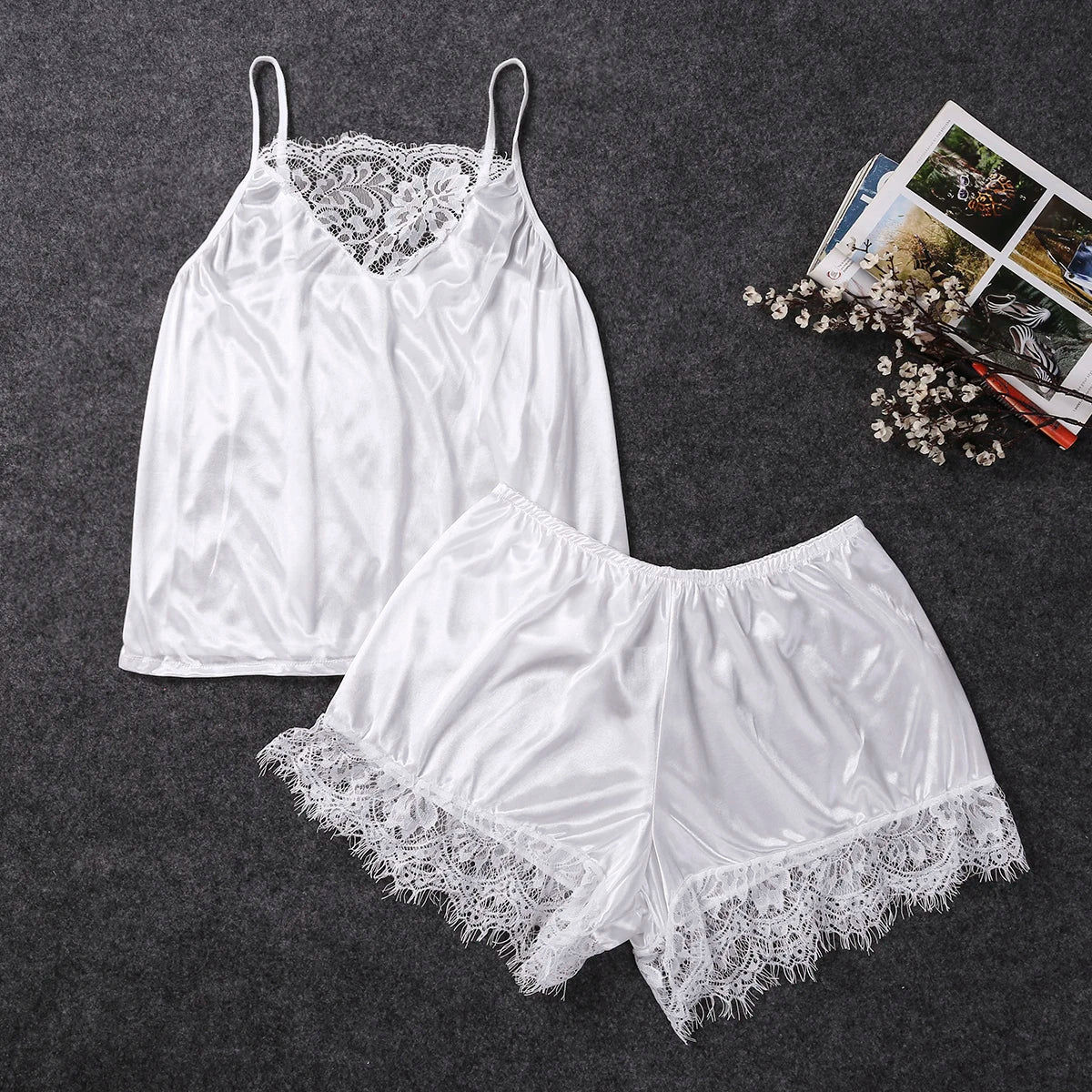 Women Sleepwear Satin Sexy  Lace Pajamas Set Female Elegant Sleeveless Top and Shorts Night Suit Pj Set Underwear freo