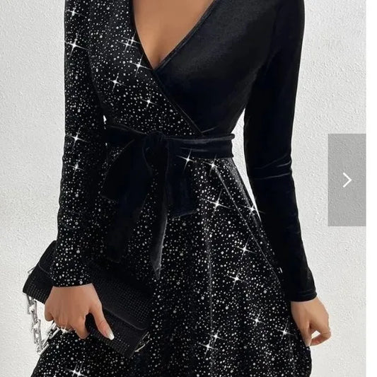 Sexy Dress for Women 2023 Autumn/Winter Solid Mid Waist V-Neck Belt Decoration Sequin Hot Diamond Velvet Long Sleeve Dresses