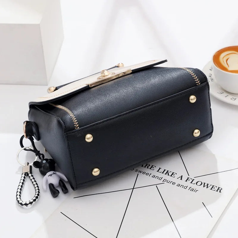 2024 New Lock Flap Small Women Handbags Leisure Shoulder Bag br