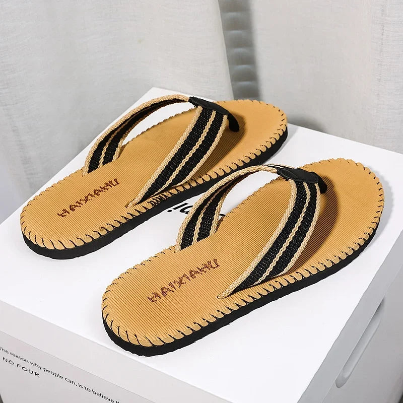 Men Slippers Outside Beach Flat Flip-flop 2023 Summer Casual Slippers Indoor Home Male Anti-slip Shoes Thong Sandals Black