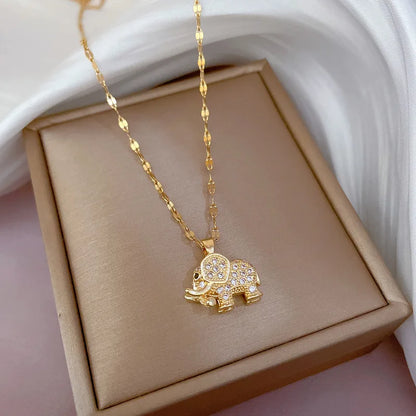 Women Shiny Zircon Geometric Heart Pendant Necklaces Jewelry Gift jari